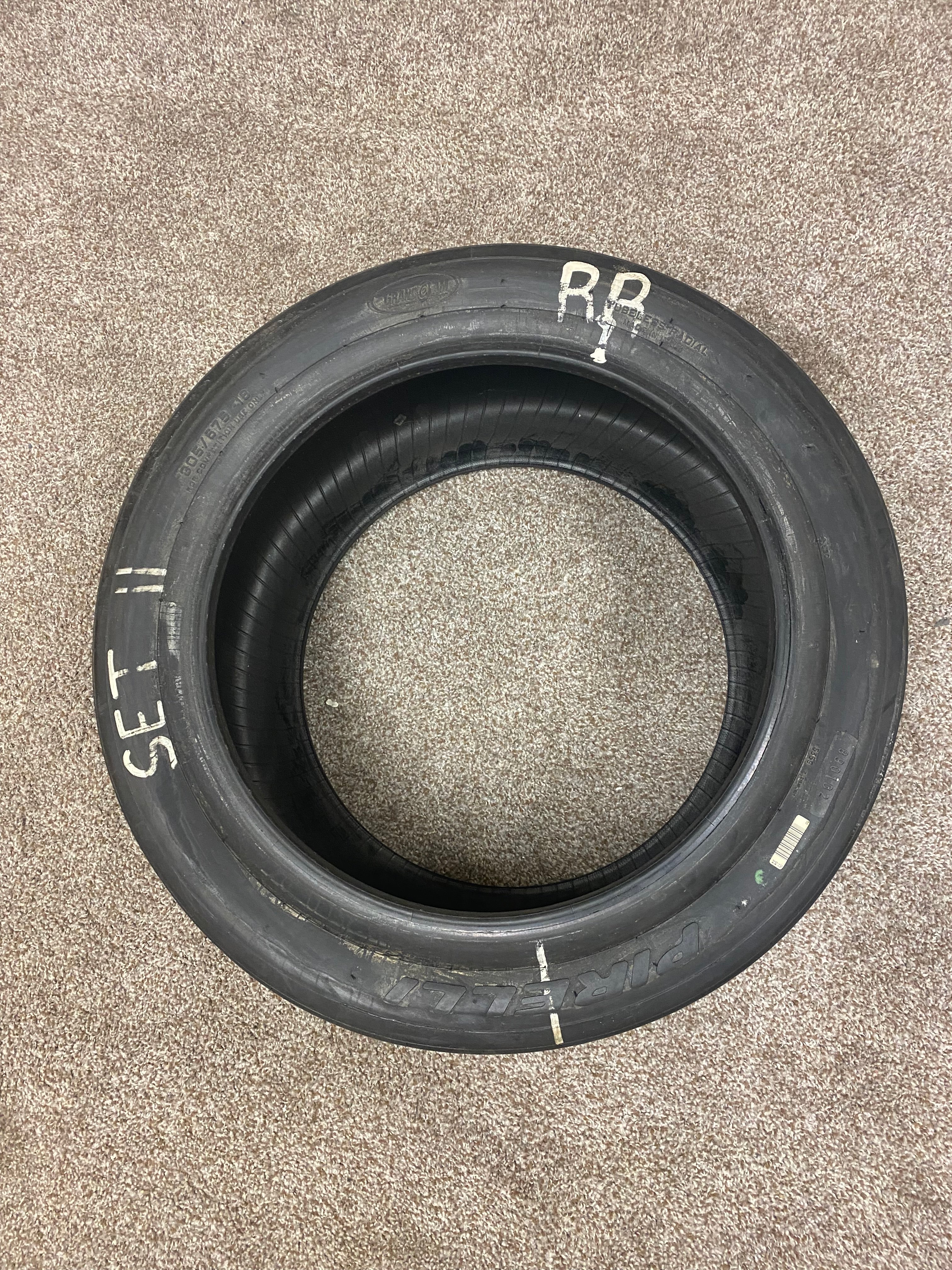 Pirelli Grand Am 305/675/18 Rear Racing Slick Tires